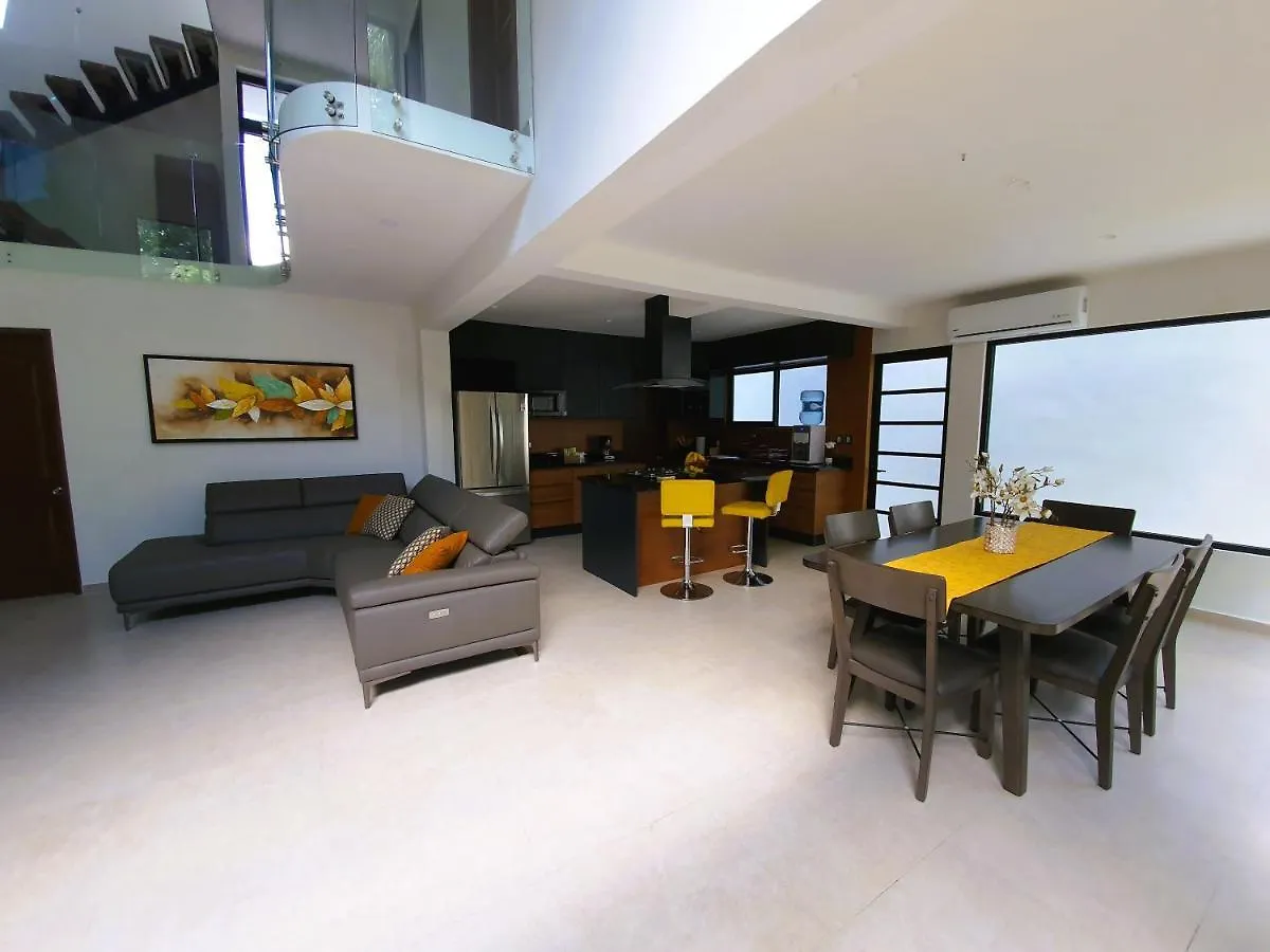 Residence 8 Min From The Beach Puerto Morelos Semesterbostad