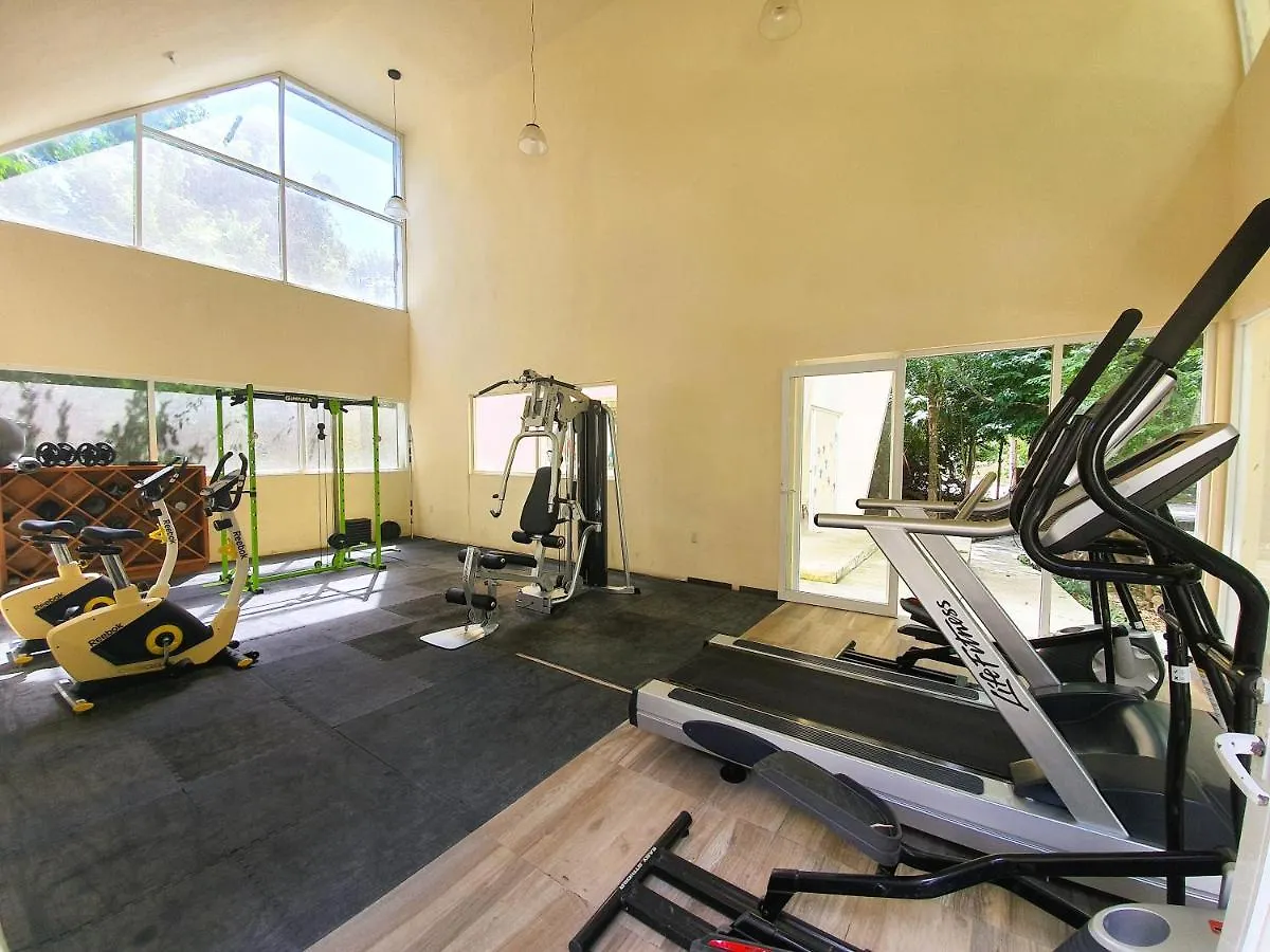 Residence 8 Min From The Beach Puerto Morelos Nyaraló